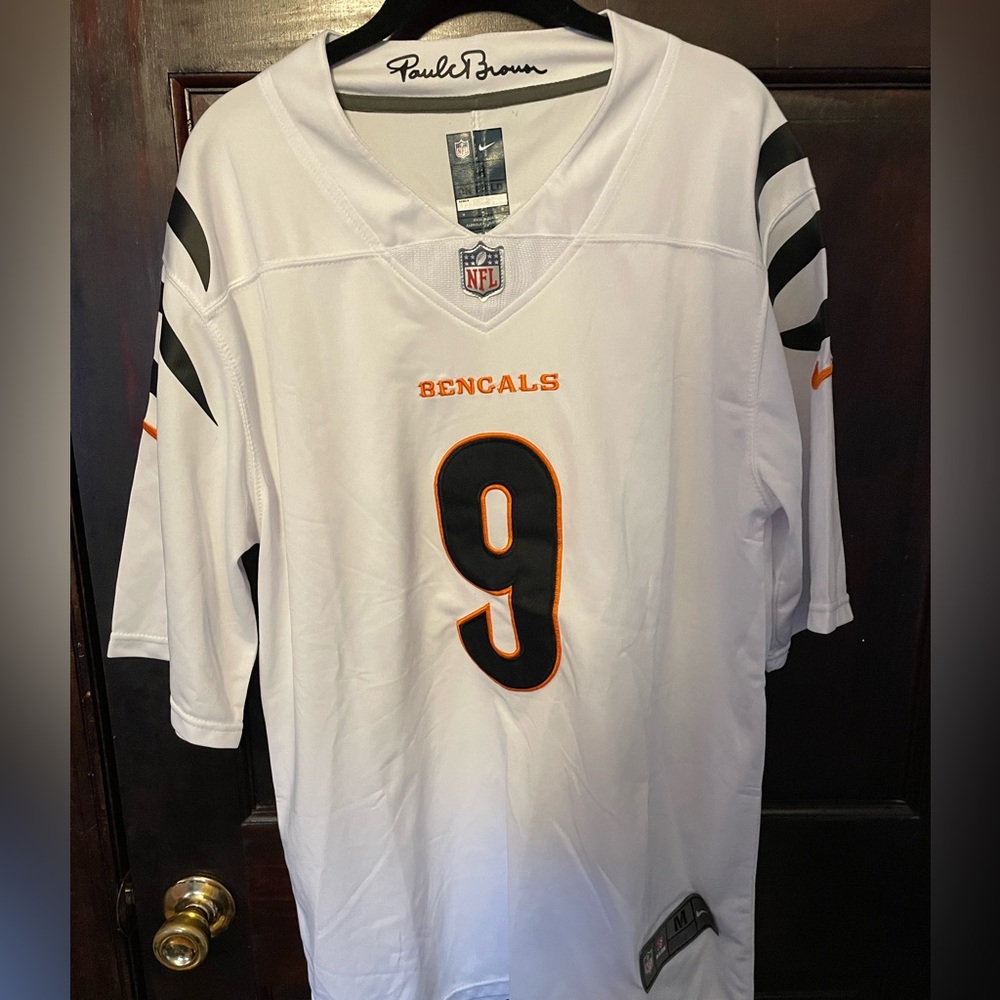 Joe burrow #9 Nike jersey